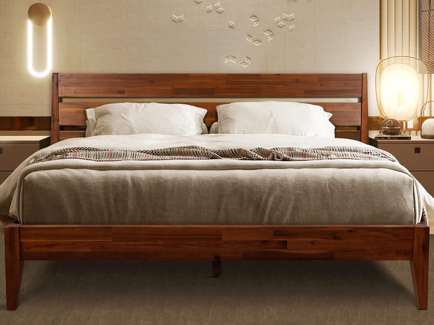 Room & Board Hudson Platform Bed, King, Walnut detail